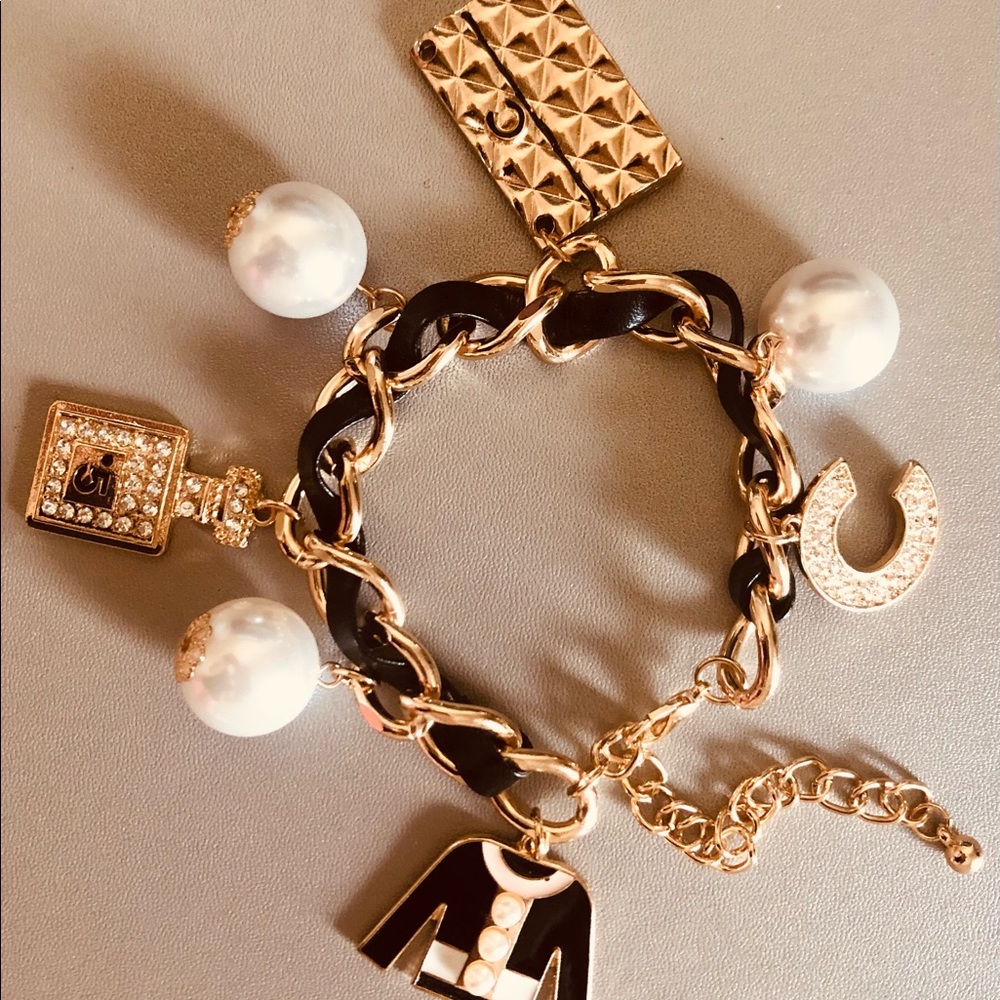 Women's Charm Bracelet